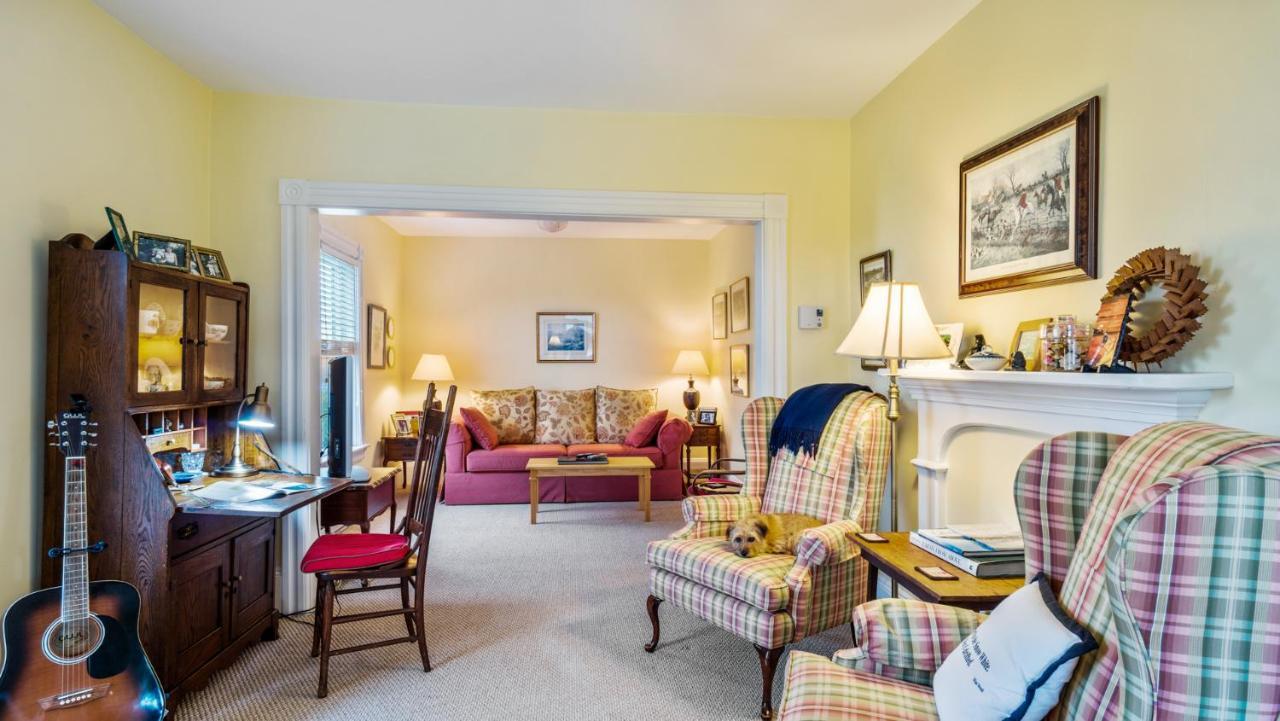 Bayview Pines Country Inn B&B มาโฺฮนเบย์ ภายนอก รูปภาพ