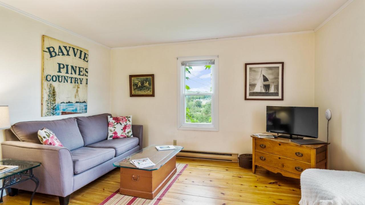 Bayview Pines Country Inn B&B มาโฺฮนเบย์ ภายนอก รูปภาพ