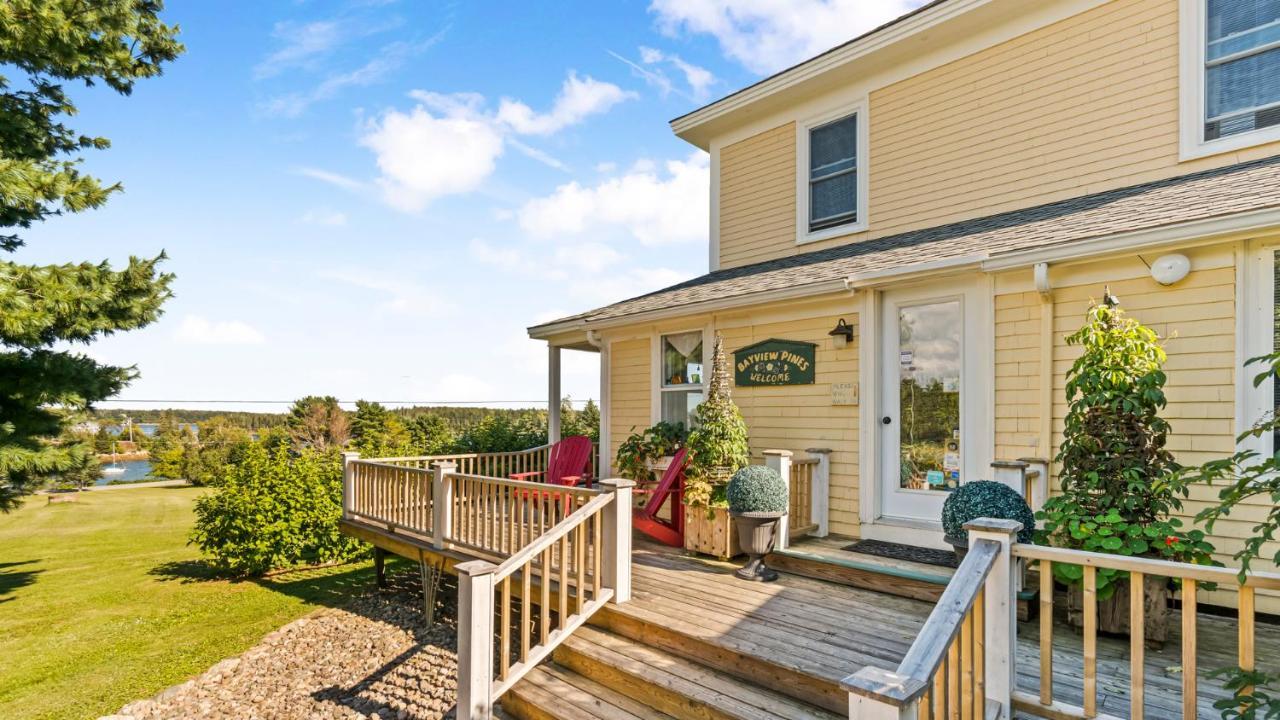 Bayview Pines Country Inn B&B มาโฺฮนเบย์ ภายนอก รูปภาพ