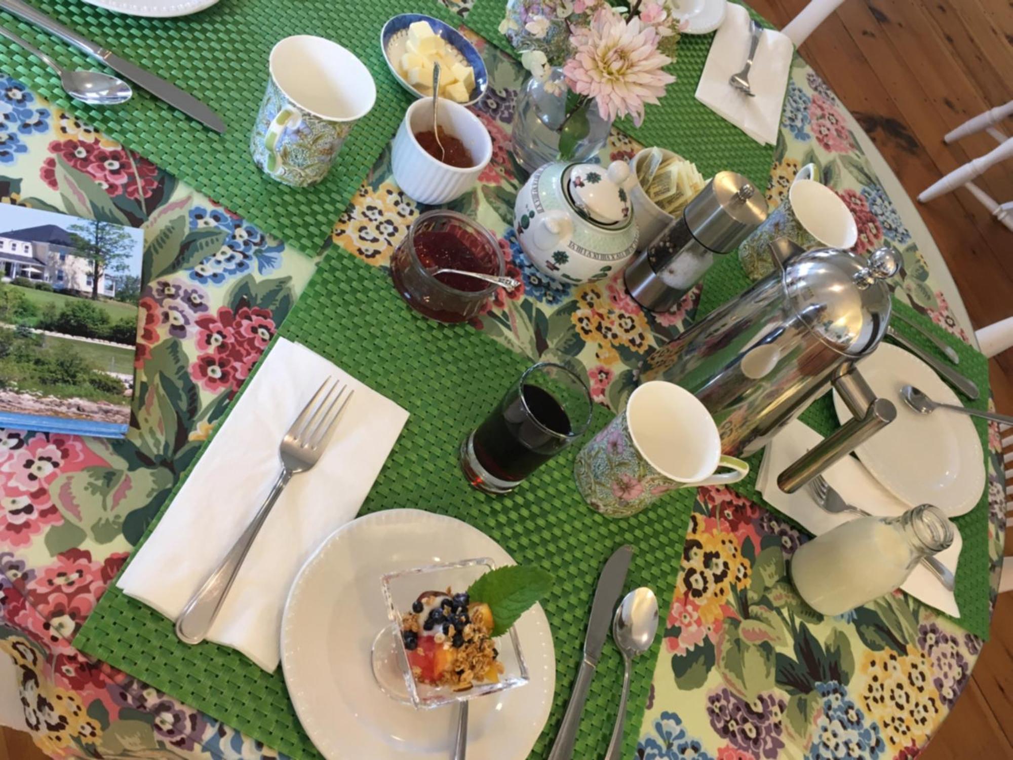 Bayview Pines Country Inn B&B มาโฺฮนเบย์ ภายนอก รูปภาพ
